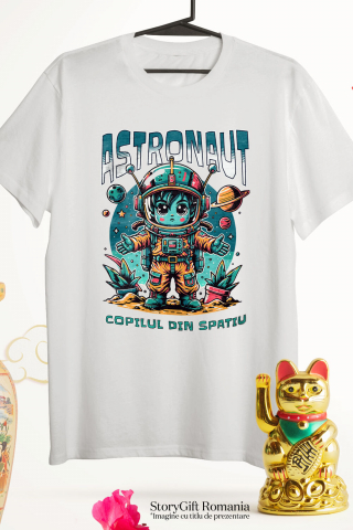 Tricou Femei, Barbati, Copii, Fata, Baiat, Unisex Personalizat Copil în Costum de Astronaut – Cadou Personalizat pentru Copii și Familie [2]