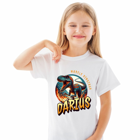 BASME - Tricou Femei, Barbati, Copii, Fata, Baiat, Unisex Personalizat Dinozaur T-rex Furios prin Flăcări – Marele Dinozaur Darius pentru Cadouri Personalizate