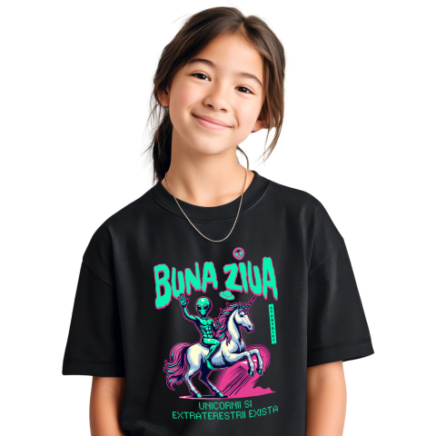 Tricou Femei, Barbati, Copii, Fata, Baiat, Unisex Personalizat Extraterestru pe Unicorn – Lume Paralelă Cadou Personalizat pentru Copii și Familie