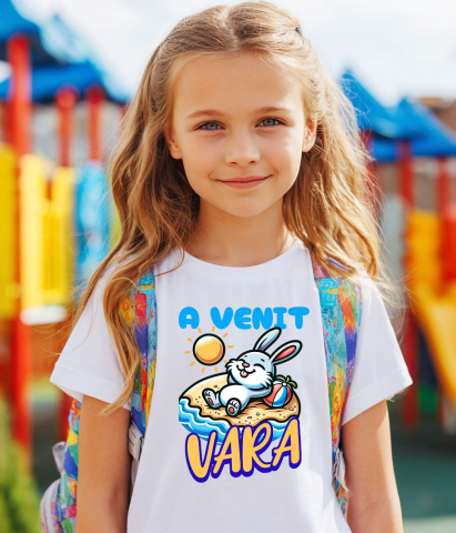 Tricou Femei, Barbati, Copii, Fata, Baiat, Unisex Personalizat Iepure cu Dinți Lungii pe Plajă – Cadou Personalizat pentru Copii și Familie [2]