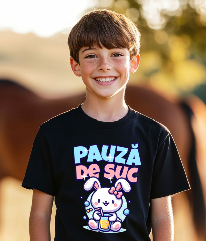 Tricou Femei, Barbati, Copii, Fata, Baiat, Unisex Personalizat „Iepure Roz cu Pahar de Suc – Pauză de Suc Copii Bule, Cadou Personalizat pentru Micuți” [2]