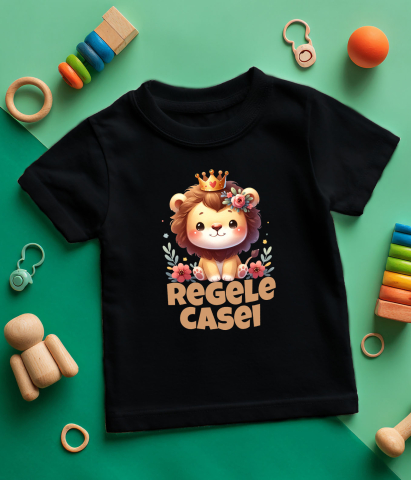Tricou Femei, Barbati, Copii, Fata, Baiat, Unisex Personalizat Leu cu Coamă Veselă și Coroană Regală – Cadou Personalizat pentru Tătici și Familie [4]