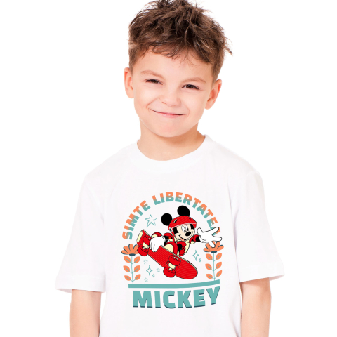 Desene Animate - Tricou Copii cu Mickey face trick-uri cu skateboard-ul 100% Bumbac, Alb, 12 Ani