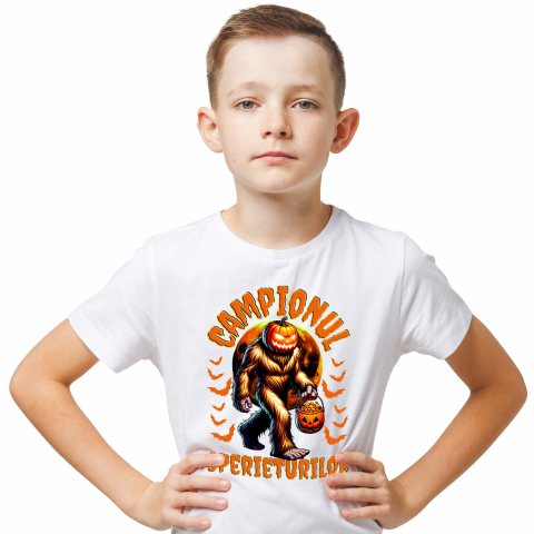 Tricou Femei, Barbati, Copii, Fata, Baiat, Unisex Personalizat Monstru cu Păr și Cap de Dovleac | „Campionul Sperieturilor” | Cadou Personalizat Halloween