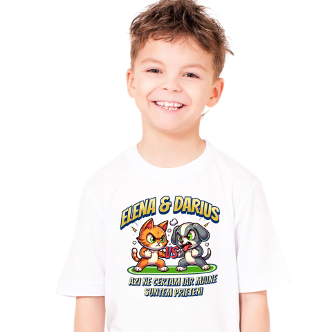 Tricou Femei, Barbati, Copii, Fata, Baiat, Unisex Personalizat "Pisica și Câine Luptă Box - Cadou Haios pentru Elena & Darius, Certuri și Prietenie" [1]