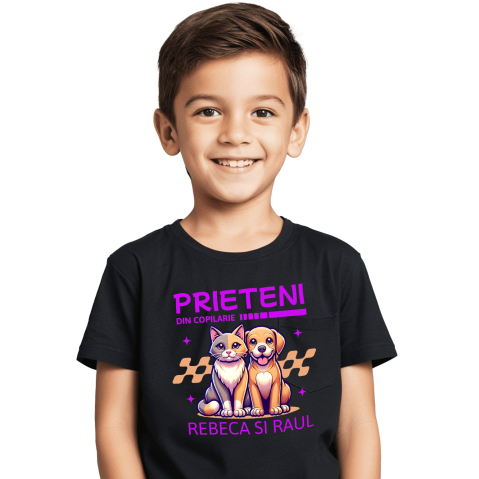 Tricou Femei, Barbati, Copii, Fata, Baiat, Unisex Personalizat Cadouri personalizate prieteni și familie – Portret cu pisica și câine pentru Rebeca și Paul [1]