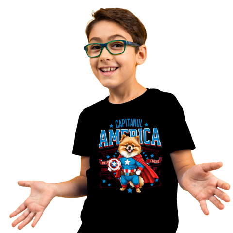 Tricou Femei, Barbati, Copii, Fata, Baiat, Unisex Personalizat Pomeranian în Costum de Captain America cu Pelerină - Cadou Personalizat pentru Copii și Iubitorii de Câini [1]