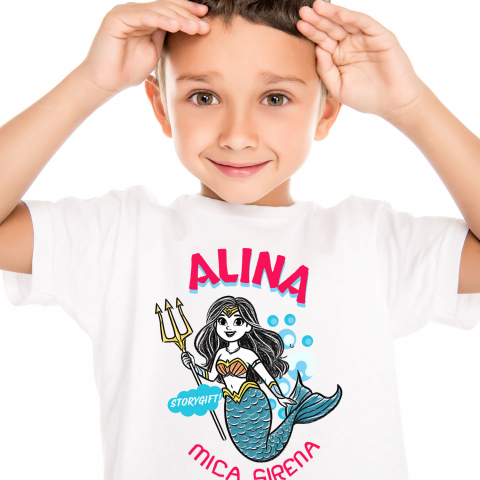 Tricou Femei, Barbati, Copii, Fata, Baiat, Unisex Personalizat Sirena de Mare Regina cu Trident – Cadou Personalizat pentru Copii și Familie