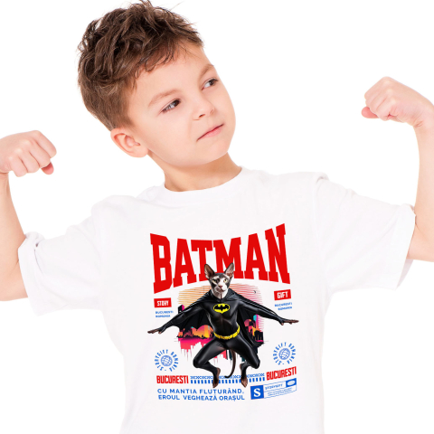 Tricou Femei, Barbati, Copii, Fata, Baiat, Unisex Personalizat Pisica Sphynx în Costum de Batman – Un Supererou Unic pentru Copii și Iubitorii de Animale