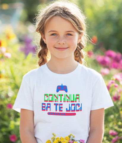Tricou Femei, Barbati, Copii, Fata, Baiat, Unisex Personalizat Manetă PS cu Text „Continuă să te Joci” - Cadou Personalizat pentru Gamers și Iubitori ai Lumei Digitale [2]
