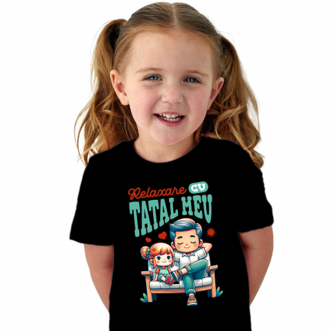 Tata - Tricou Femei, Barbati, Copii, Fata, Baiat, Unisex Personalizat Tata și Fiica Pe Bancă „Cu Tatal Meu” – Cadou Personalizat Familie și Relaxare