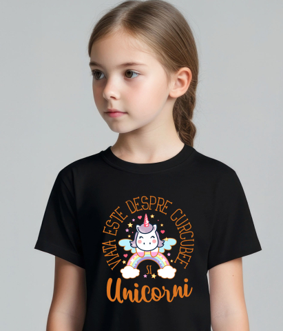 Tricou Femei, Barbati, Copii, Fata, Baiat, Unisex Personalizat Unicorn pe Curcubeu Multicolor – Cadou Personalizat pentru Copii și Familie [2]
