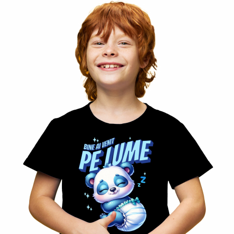 Tricouri - Tricou Femei, Barbati, Copii, Fata, Baiat, Unisex Personalizat Cadou Personalizat „Bine Ai Venit Pe Lume” | Urs Panda Bebe Cu Scutec