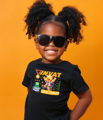 Tricou Copii cu Winnie: Descoperim, Zambim Si Ne Dezvoltam 100% Bumbac, Negru, 10 Ani [3]