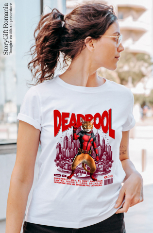 Tricou Femei, Barbati, Copii, Fata, Baiat, Unisex Personalizat Pisică Abisiniană în Costum Deadpool – Supererou Amuzant pentru Iubitorii de Pisici [1]