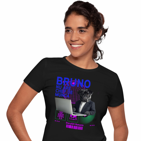 Personalizate cu Animalul Tau - Tricou Femei cu Animal In Costum Lucrand pe Laptop, Peronalizata cu Numele si Poza Animalului Tau cu imprimeu pe Fata, 100% Bumbac, Negru, XS