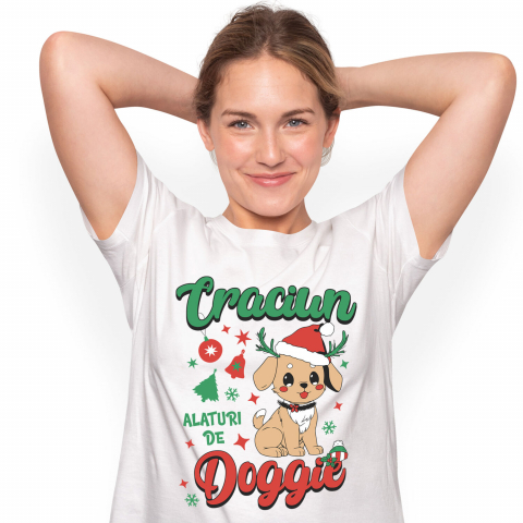 CRACIUN - Tricou Femei, Barbati, Copii, Fata, Baiat, Unisex Personalizat Câine cu Căciulă de Crăciun - Crăciun Alături de Doggie