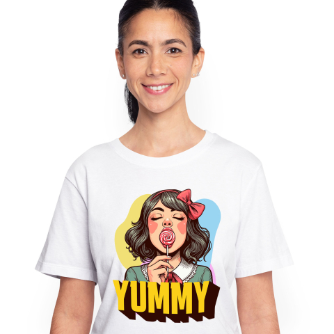 Mancare - Tricou Femei, Barbati, Copii, Fata, Baiat, Unisex Personalizat Fată Brunetă cu Funda Roșie și Acadea - Cadouri Dulci și Amuzante pentru Copii și Familie