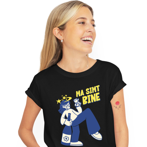 Tricou Femei, Barbati, Copii, Fata, Baiat, Unisex Personalizat „Fată cu Pahar de Vin și Sticlă Personalizată - Cadou Energic pentru Femei și Prieteni”