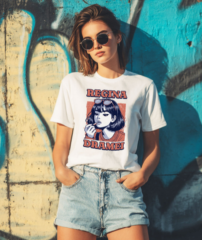 Tricou Femei, Barbati, Copii, Fata, Baiat, Unisex Personalizat Fata Modernă cu Breton și Ochelari de Soare - Cadou Personalizat „Regina Dramei” [1]