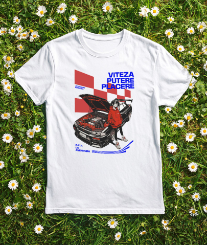 Tricou Femei, Barbati, Copii, Fata, Baiat, Unisex Personalizat Tricou Anime Auto – Fată cu Hanorac Roșu și Mașină Sport Puternică [2]