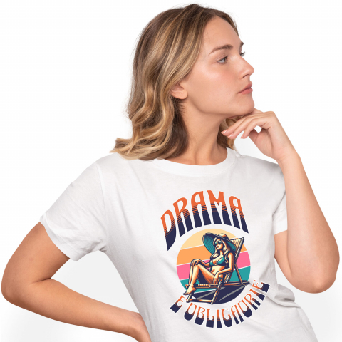 RETRO - Tricou Femei, Barbati, Copii, Fata, Baiat, Unisex Personalizat Femeie pe Șezlong cu Pălărie și Ochelari de Soare - Cadou Personalizat Vacanță și Relaxare