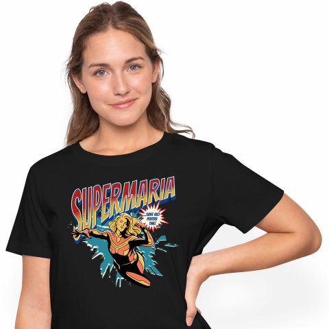 Tricou Femei, Barbati, Copii, Fata, Baiat, Unisex Personalizat Femeie Puternică În Costum De Super Erou – Cadou Personalizat „Super Maria Sunt Aici Pentru Tine”