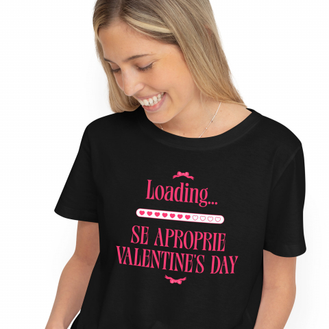Tricou Femei, Barbati, Copii, Fata, Baiat, Unisex Personalizat „Funda Roz cu Mesaj „Loading… Se Apropie Valentine's Day” - Cadou Personalizat Dragoste, Valentine's Day”