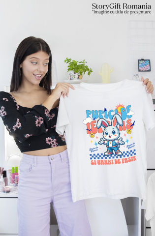 Tricou Femei, Barbati, Copii, Fata, Baiat, Unisex Personalizat "Iepure Alb cu Urechi Lungi și Îmbrăcăminte Modernă – Pupici și Urări de Paște Fericit" [1]