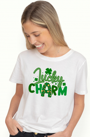 Femei - Marimea S - Tricou Femei cu mesajul "Lucky charm", ilustratie, motivational, amuleta, norocoasa, farmec, trifoi  cu imprimeu pe Fata, 100% Bumbac, Alb, S