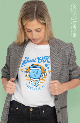 Tricou Femei, Barbati, Copii, Fata, Baiat, Unisex Personalizat „Pahar Personalizat Yoga 'Sunt Ok, Totul Este Ok' – Cadou Motivațional pentru Familie și Yoga” [1]