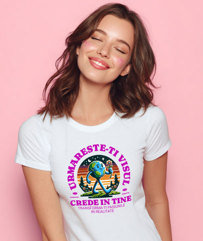 Tricou Femei, Barbati, Copii, Fata, Baiat, Unisex Personalizat "Produse personalizate inspiraționale – Pământ mergător și floare roșie pentru a-ți urma visul" [1]