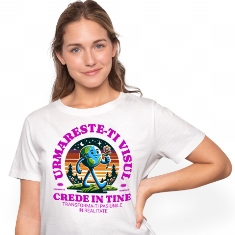 PLANETA - Tricou Femei, Barbati, Copii, Fata, Baiat, Unisex Personalizat "Produse personalizate inspiraționale – Pământ mergător și floare roșie pentru a-ți urma visul"