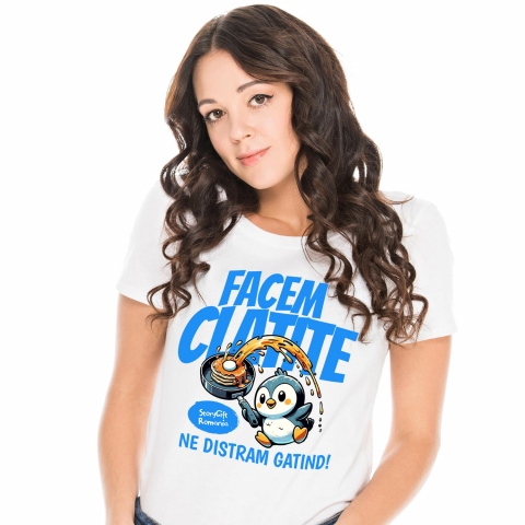 MANCARE - Tricou Femei, Barbati, Copii, Fata, Baiat, Unisex Personalizat Cadou personalizat pentru iubitorii de clătite | Pinguin în bucătărie cu tigaie și distracție în familie