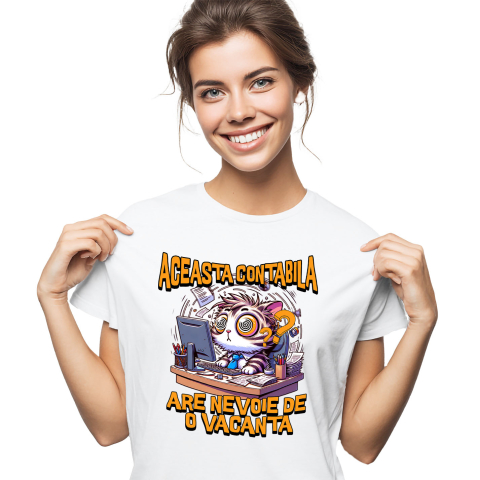 Tricou Femei, Barbati, Copii, Fata, Baiat, Unisex Personalizat Pisică Haioasă la Birou – Design Amuzant pentru Iubitorii de Pisici