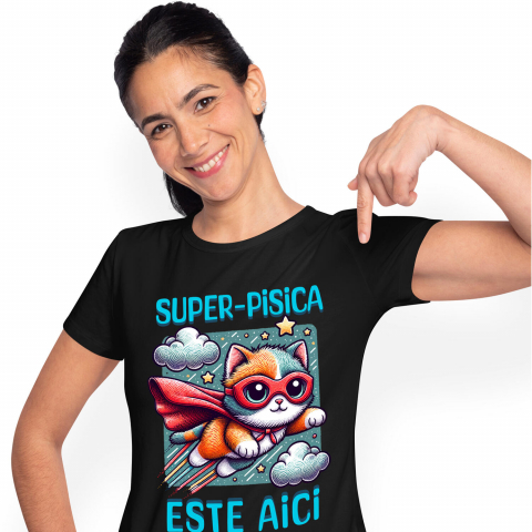 PISICI - Tricou Femei, Barbati, Copii, Fata, Baiat, Unisex Personalizat Super-Pisica Este Aici! Pisica Cu Pelerină și Masca De Super-Erou – Cadou Personalizat Pentru Familie și Copii