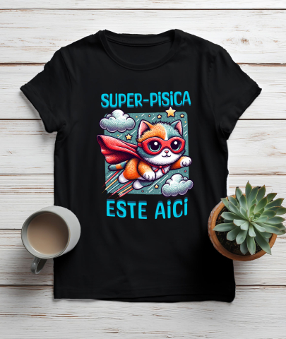 Tricou Femei, Barbati, Copii, Fata, Baiat, Unisex Personalizat Super-Pisica Este Aici! Pisica Cu Pelerină și Masca De Super-Erou – Cadou Personalizat Pentru Familie și Copii [2]