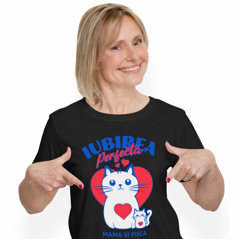 Mama - Tricou Femei, Barbati, Copii, Fata, Baiat, Unisex Personalizat "Iubirea Perfectă Mama și Fiică – Cadouri Personalizate cu Pisica Mama și Pui"