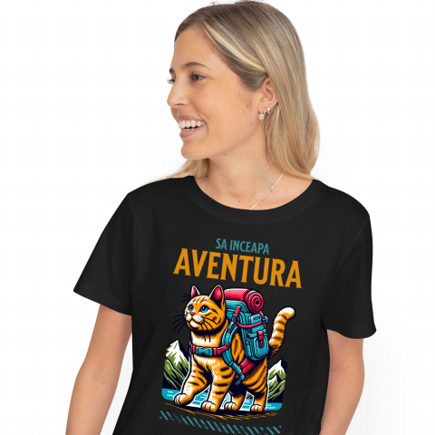 CALATORIE - Tricou Femei, Barbati, Copii, Fata, Baiat, Unisex Personalizat "Cadou Pisica Gata de Aventură – Drumeție în Munte și Lac pentru Iubitorii de Natură și Familii"
