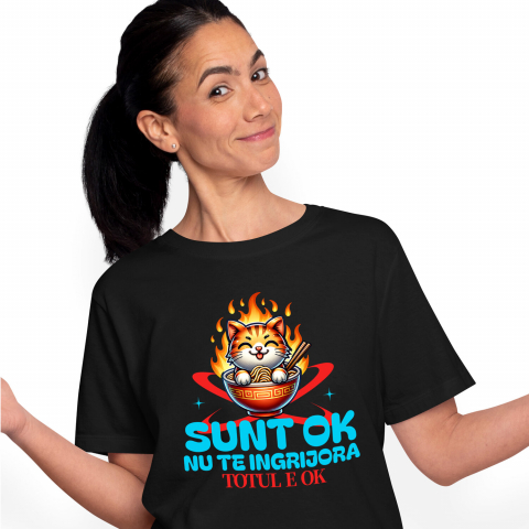 Tricou Femei, Barbati, Copii, Fata, Baiat, Unisex Personalizat Pisică Portocalie în Bol Fierbinte cu Noodles în Flăcări - Cadouri Amuzante cu Mesaje Pozitive pentru Familie și Prieteni