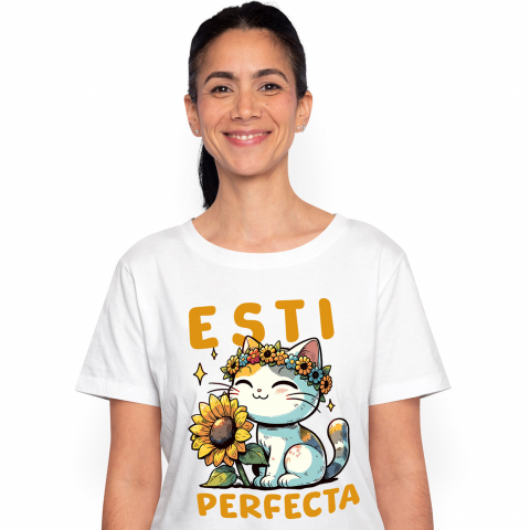 PISICI - Tricou Femei, Barbati, Copii, Fata, Baiat, Unisex Personalizat "Pisică Veselă cu Coroană de Floare Soarelui - Mesaj 'Ești Perfectă'"