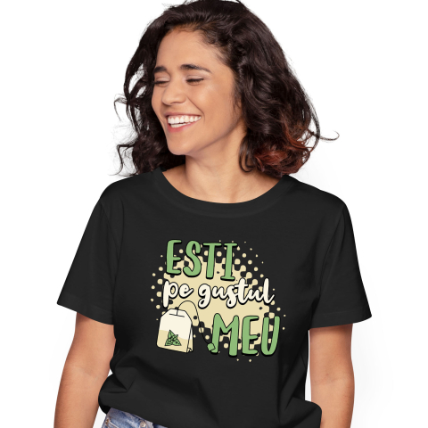 Tricou Femei, Barbati, Copii, Fata, Baiat, Unisex Personalizat „Plic de Ceai cu Mentă – Băutură Caldă și Relaxantă pentru Orice Moment”