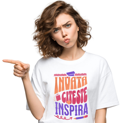 Tricou Femei, Barbati, Copii, Fata, Baiat, Unisex Personalizat Rechizite Școlare și Toca Motivațională | Educație, Citire și Inspirație pentru Elevi
