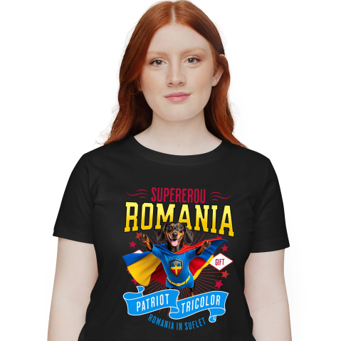 Tricou Femei, Barbati, Copii, Fata, Baiat, Unisex Personalizat Teckel / Dachshund în Costum de Căpitan România – Cadou Personalizat pentru Iubitorii de Câini