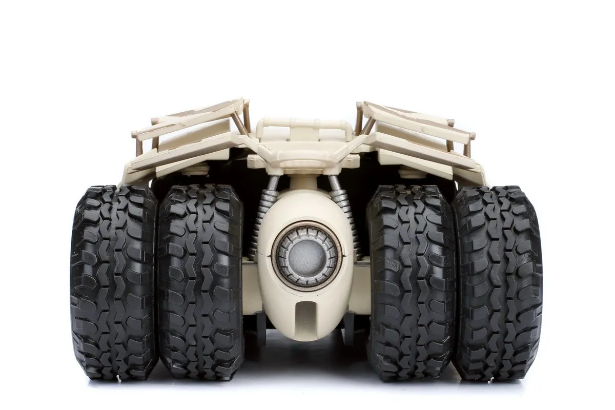 BATMOBILUL CU FIGURINA SI CAMUFLAJ [6]