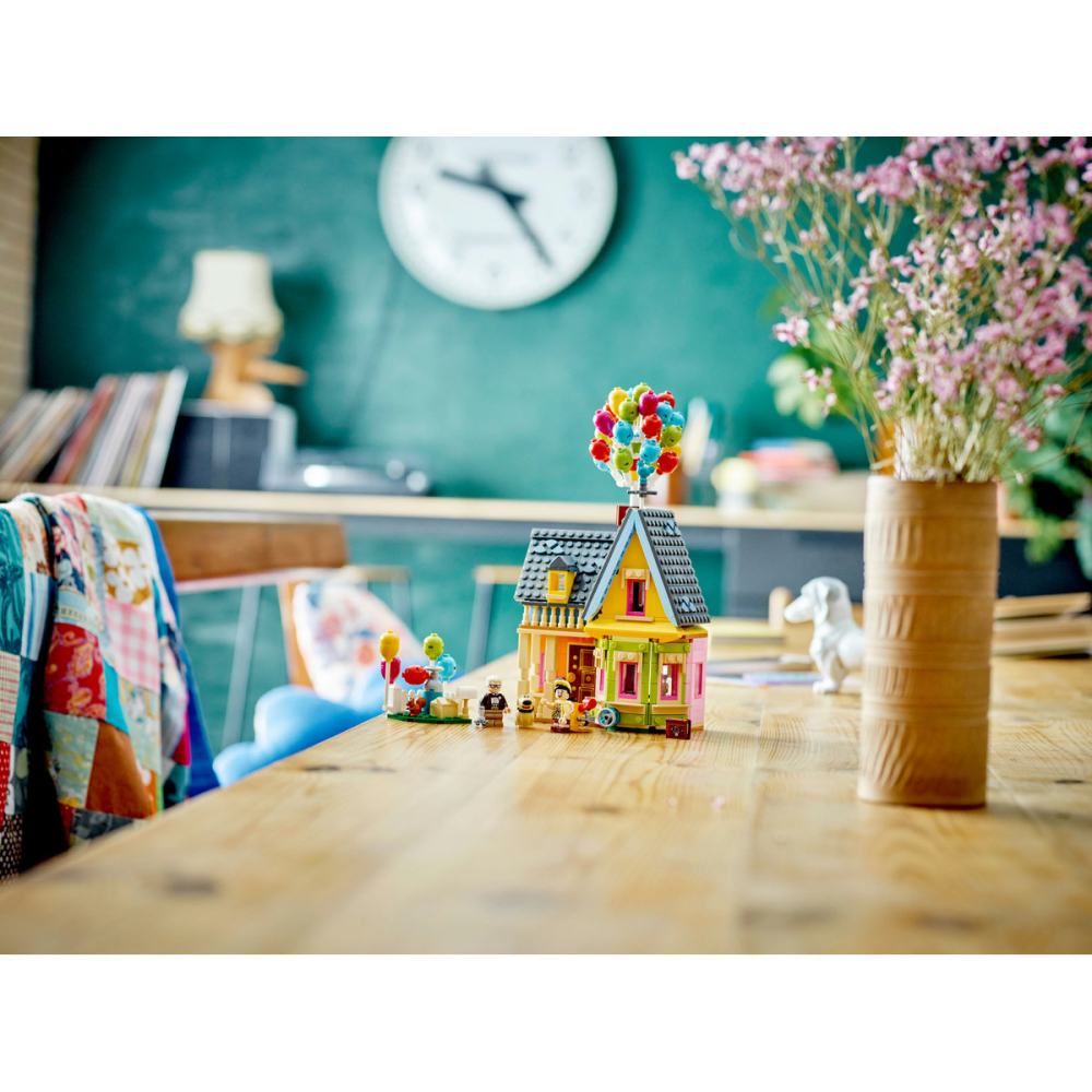 lego-disney-casa-film-up-43217-ani-9-piese-598 [6]