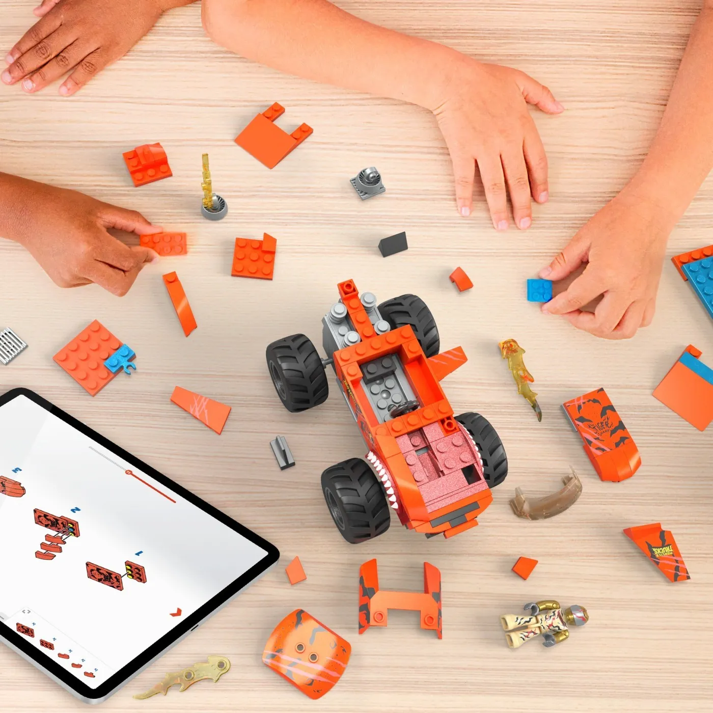 HOT WHEELS MONSTER TRUCK MEGA SET CONSTRUCTIE CURSA TIGER SHARK CHOMP [6]