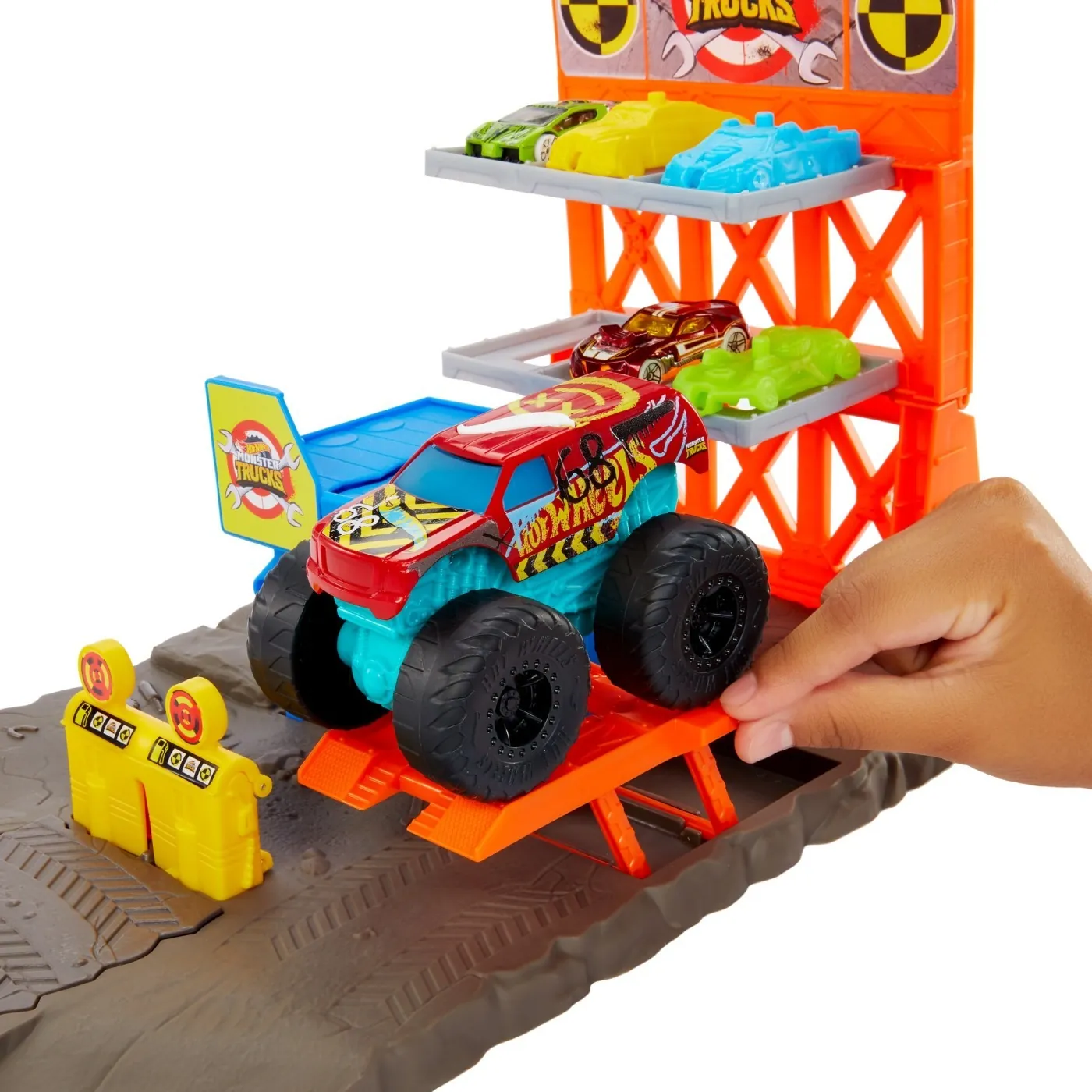 HOT WHEELS MONSTER TRUCKS SET BLAST STATION [8]