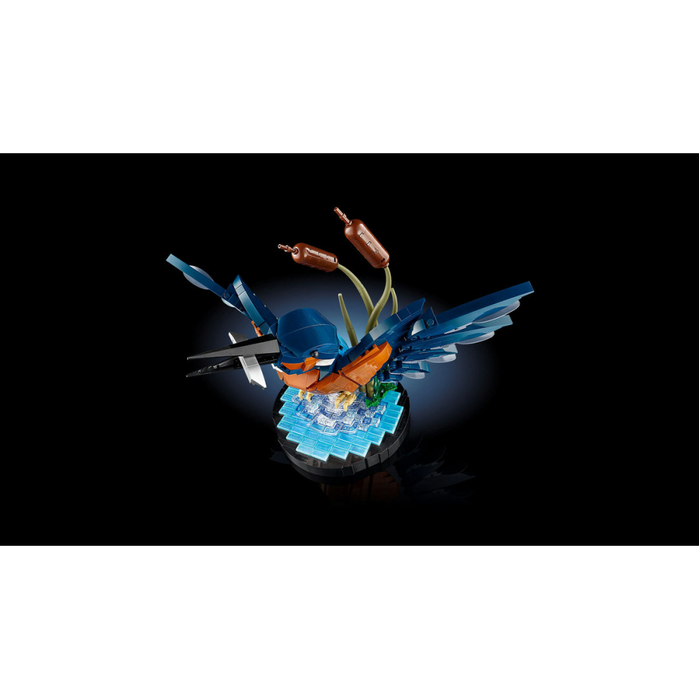 lego-icons-pescaras-10331-ani-18-piese-834 [10]