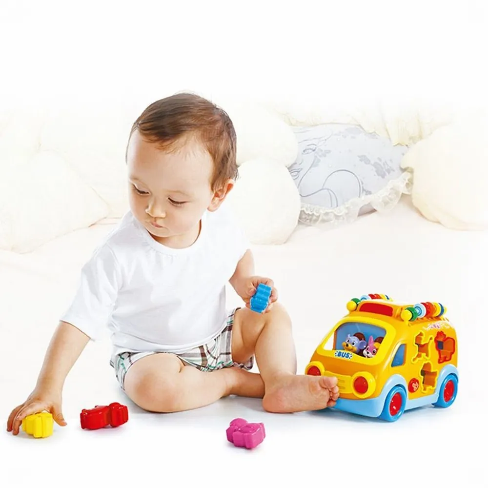 CAMIONETA CU FORME SUNETE SI LUMINI [5]